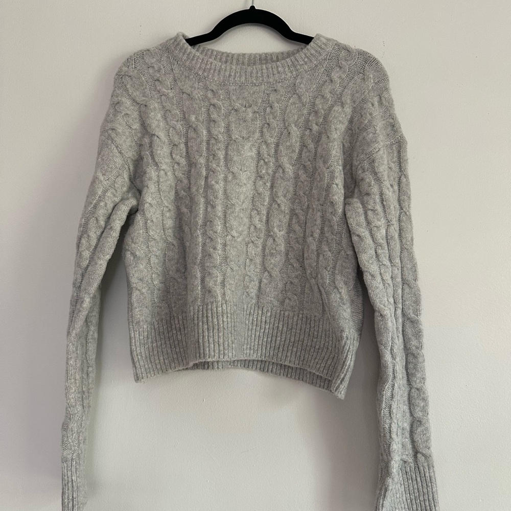 A new‎ day Gray Cable Knit Sweater